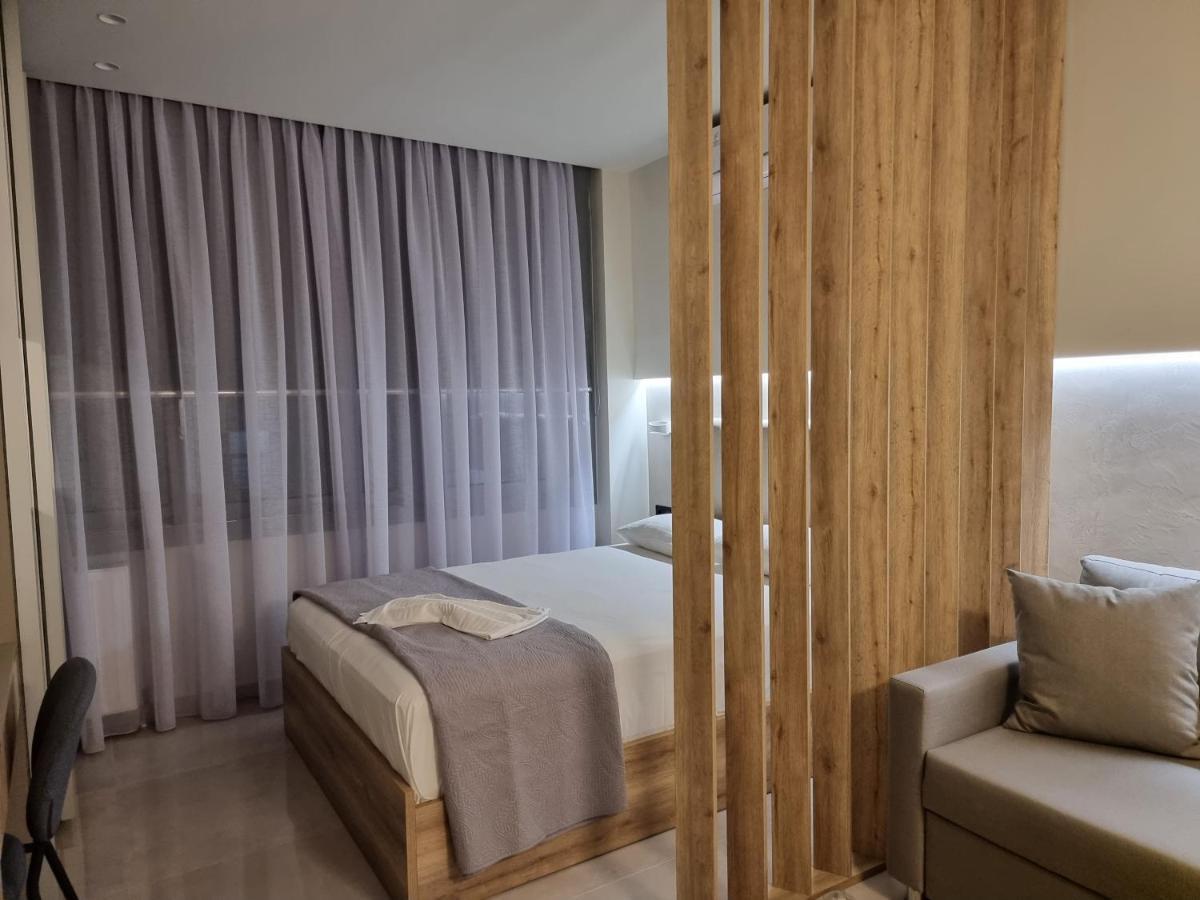 Iris City Center Premium Studio Thessaloniki Exterior photo